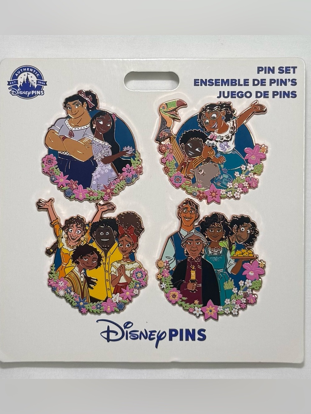Disney Pin Trading Encanto Family Pin Set